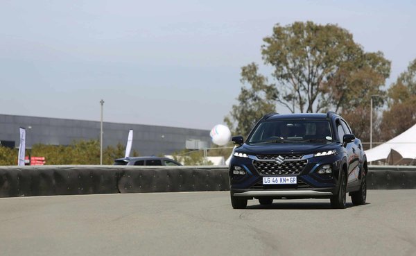 What's the Best Way to Enhance the Engine Sound of a Toyota 86 Without Compromising Emissions?